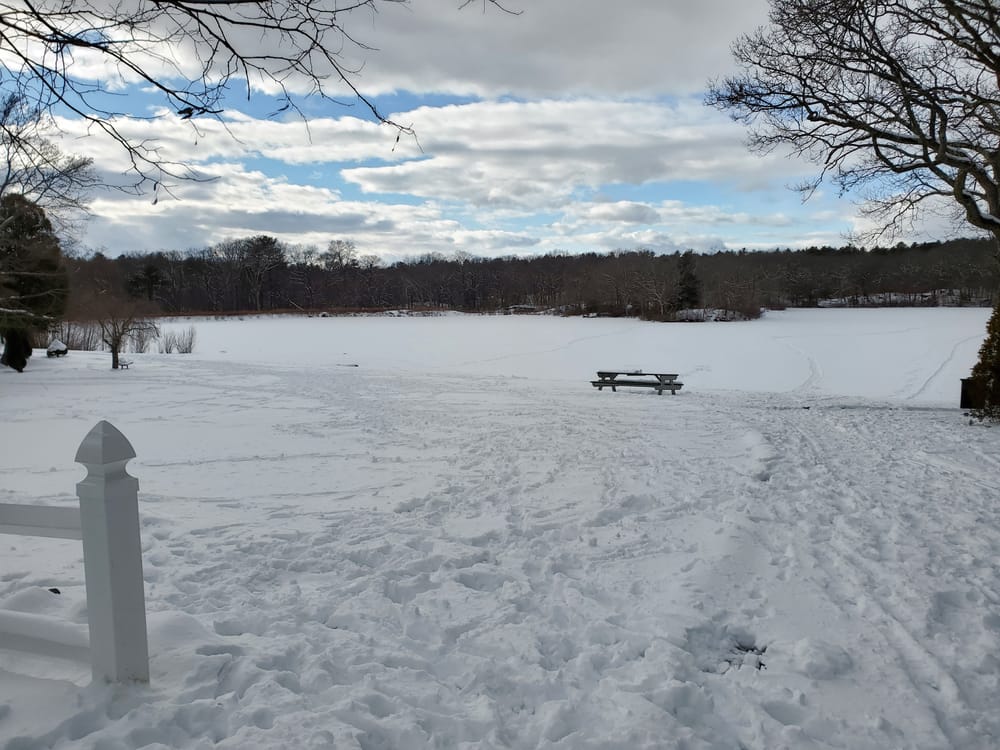 Medford sees 6.4 inches from Saturday-Sunday snowstorm post image