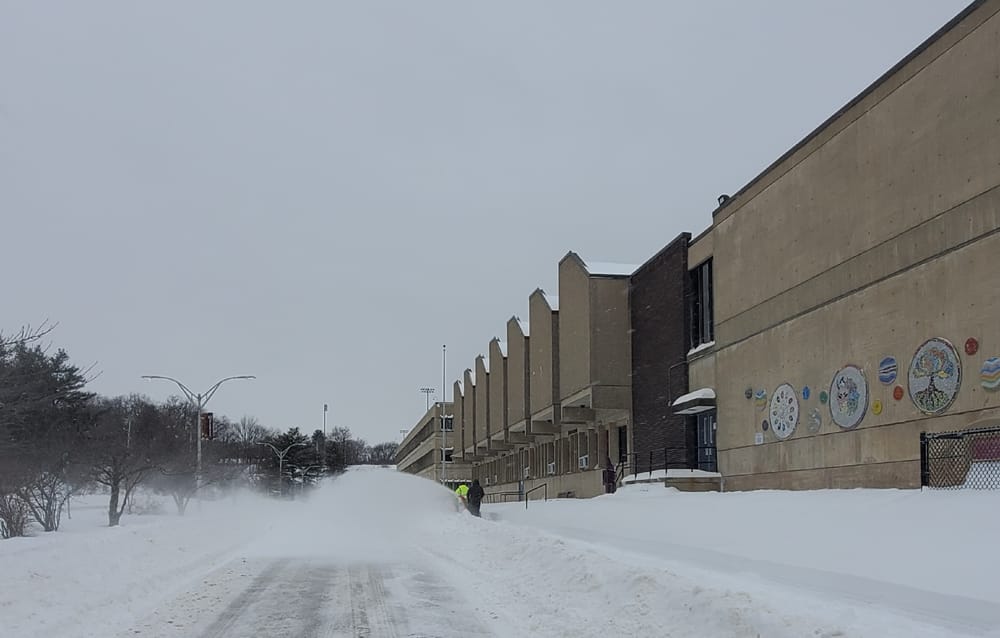 Medford digs out from 14 inches of snow post image