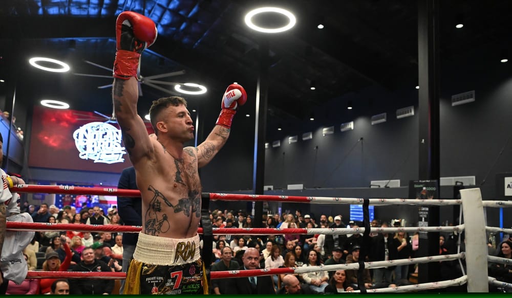 Medford boxer Greg Bono shines at Glove at First Fight post image