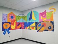 Medford’s McGlynn Middle School unveils new mural post image